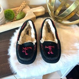 UGG Brett Black Suede Lined 1005531 Moccasin Slippes